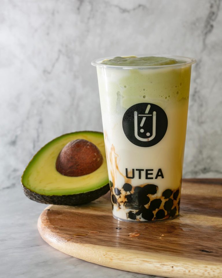 Avocado Milk with Pearls