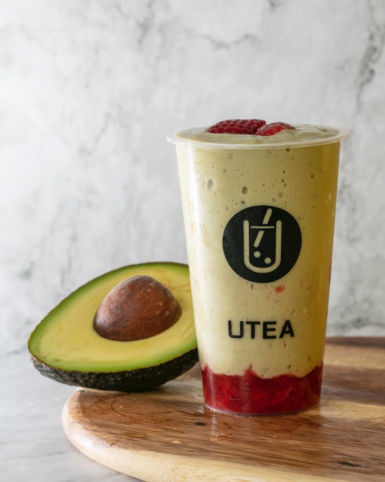 Avocado Strawberry Smoothie